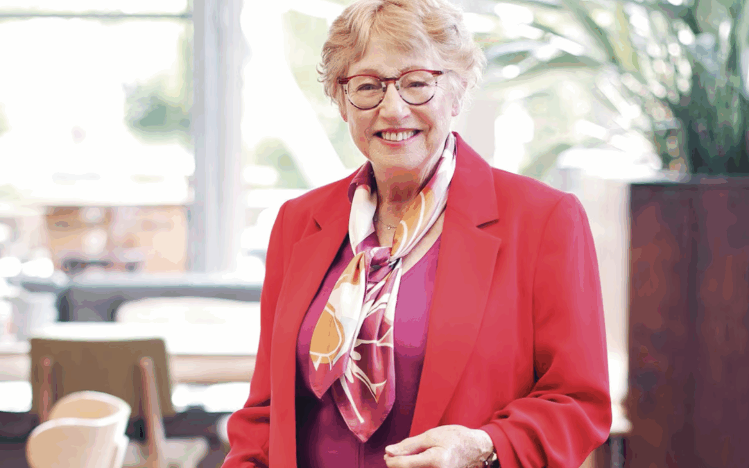 Gon (81) is vrijwilliger: ‘Wandelen is zó’n laagdrempelige manier om mensen samen te brengen’